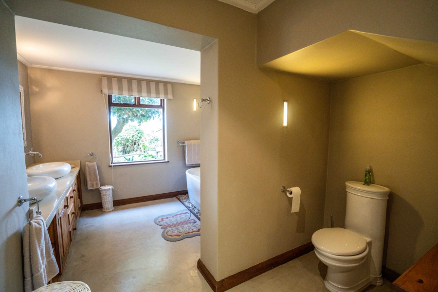 4 Bedroom Property for Sale in Kleinemonde Eastern Cape
